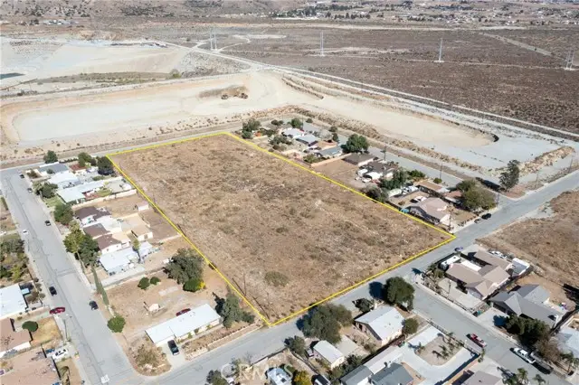 0 Hoffer, Banning, CA 92220 - #2