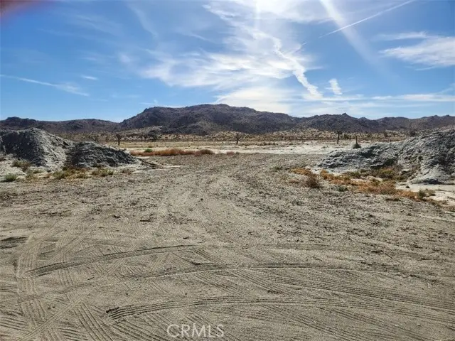 11 Chamisal, Adelanto, CA 92301 - #1