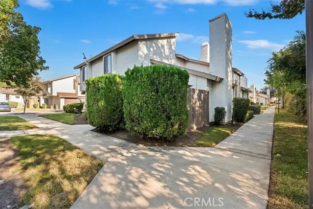 1974 Lynwood Drive  #8B, San Bernardino, CA 92404 - Image #3