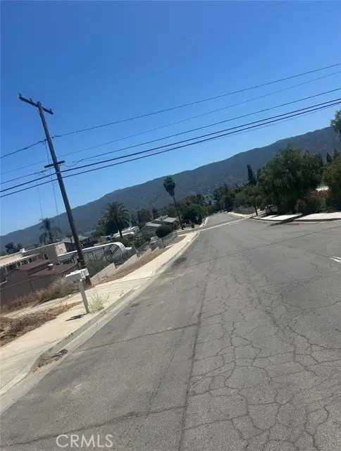 208 North lewis st, Lake Elsinore, CA 92530 - #3