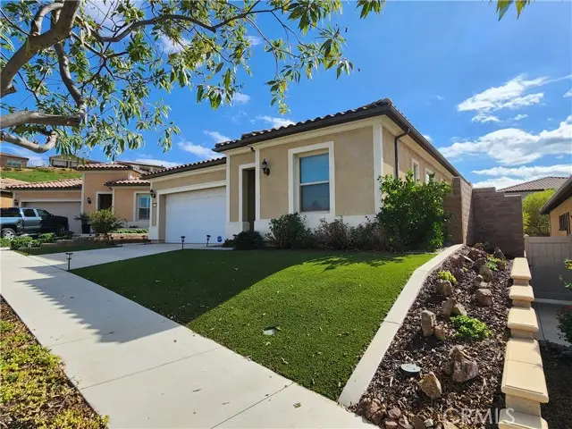 11169 Fourleaf Court, Corona, CA 92883 - Image #2