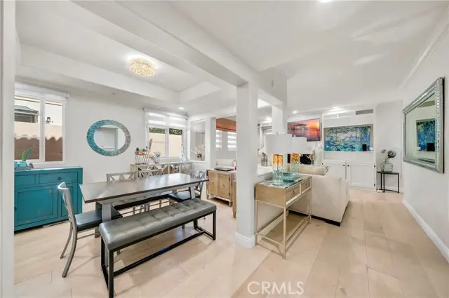 235 Gale  #102, Beverly Hills, CA 90211 - Image #2