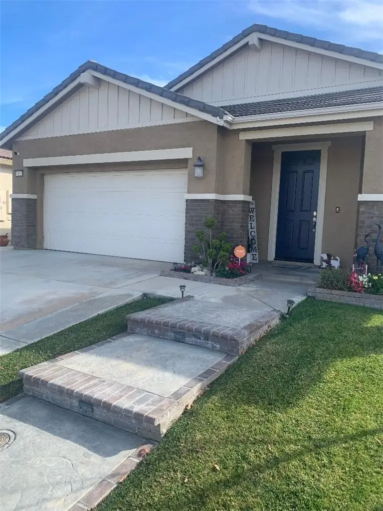 18319 Lapis Lane, San Bernardino, CA 92407 - Image #1