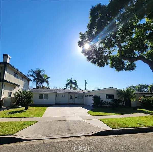 1626 15th St, Santa Ana, CA 92701