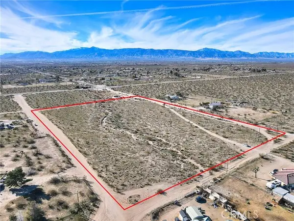 0 Johnson, Phelan, CA 92371