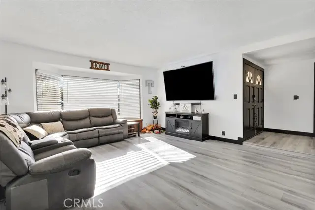 14010 Jicarilla Rd, Apple Valley, CA 92307 - #2