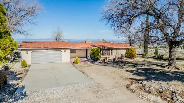 3230 Silver Ridge, Pinon Hills, CA 92372 - #1