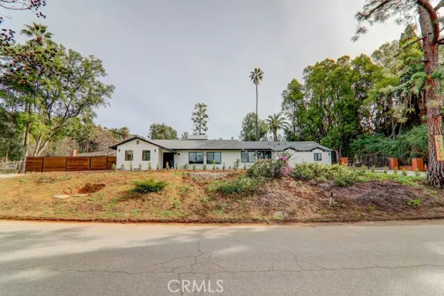 6174 Hawarden, Riverside, CA 92506 - #1