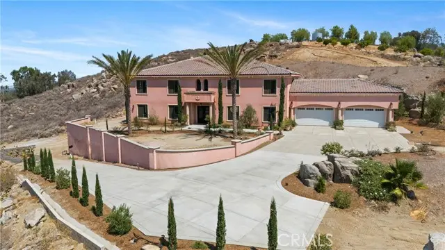 17190 Small Canyon Ln, Riverside, CA 92506 - #2