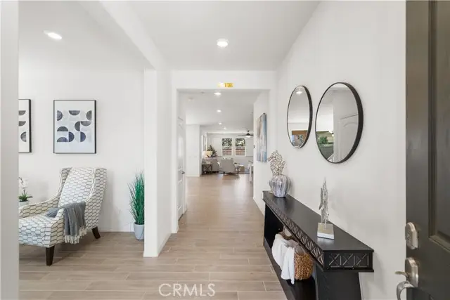 6979 Housatonic Ct, Mira Loma, CA 91752 - #2