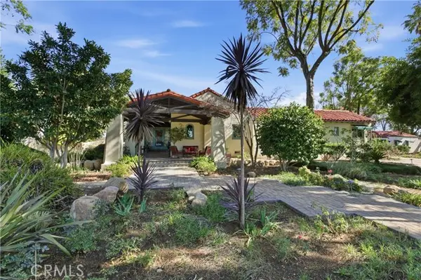 2855 Mcallister, Riverside, CA 92503