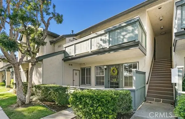 18242 Parkview, Huntington Beach, CA 92648