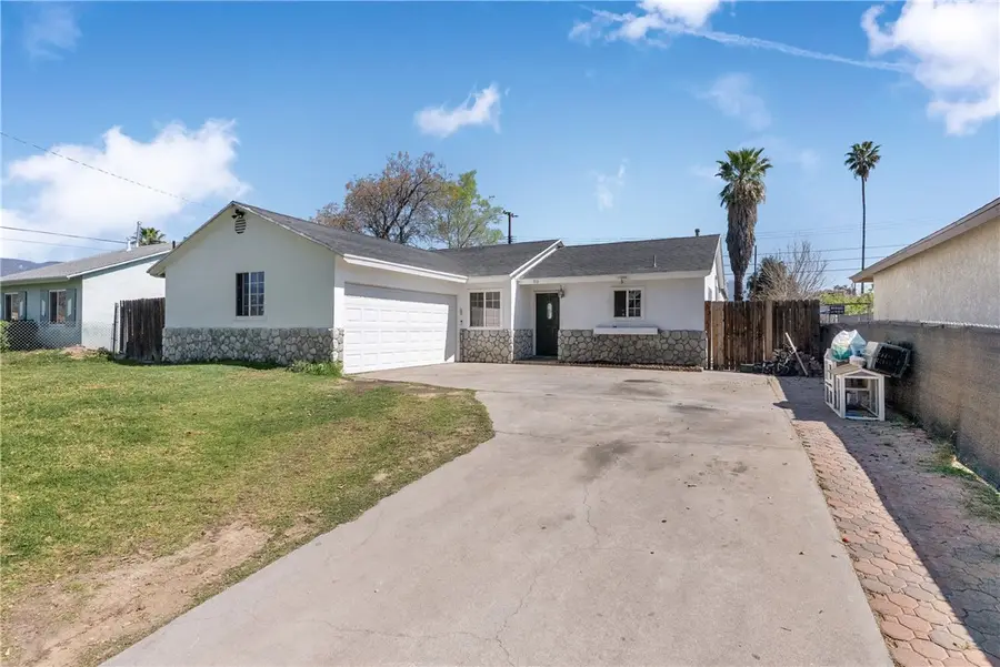 7715 Rogers Lane, San Bernardino, CA 92410 - #2