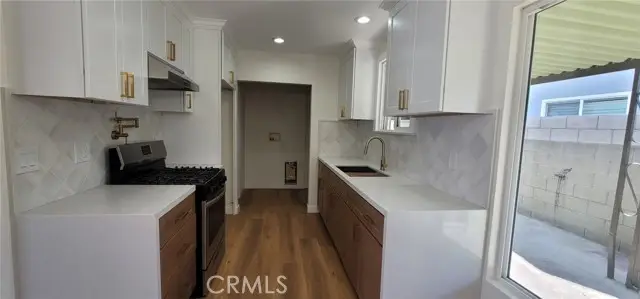 720 137th, Compton, CA 90222 - #3