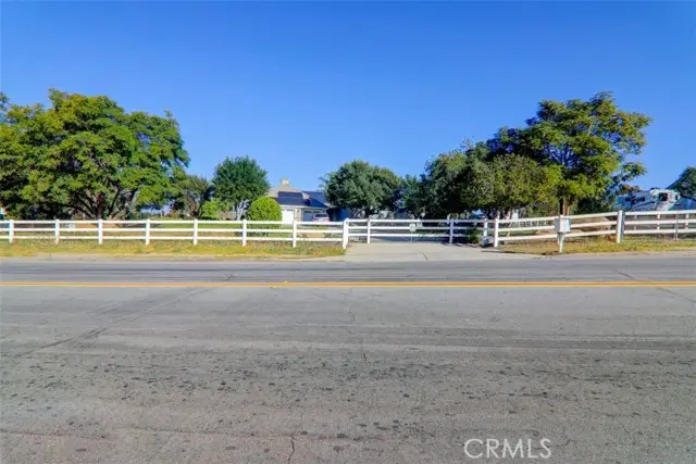 16950 Scottsdale, Riverside, CA 92504 - #2