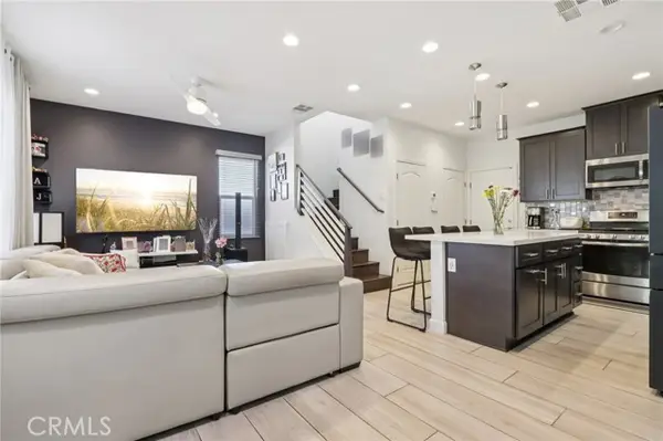 3827 Grant St  #49, Corona, CA 92879