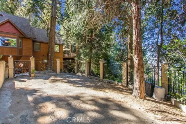 1036 Venus Way, Crestline, CA 92325 - #3