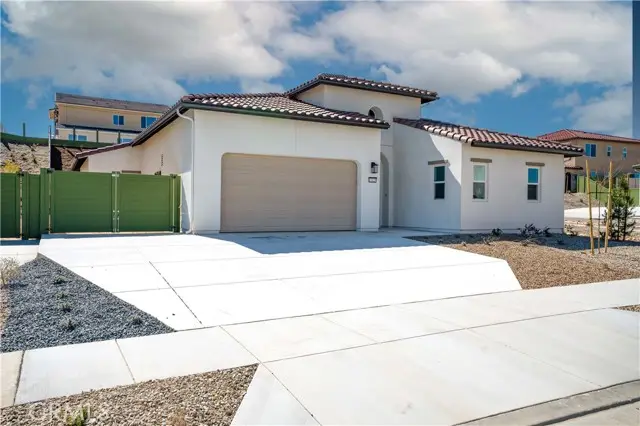 17127 Kent Street, Hesperia, CA 92345 - #2