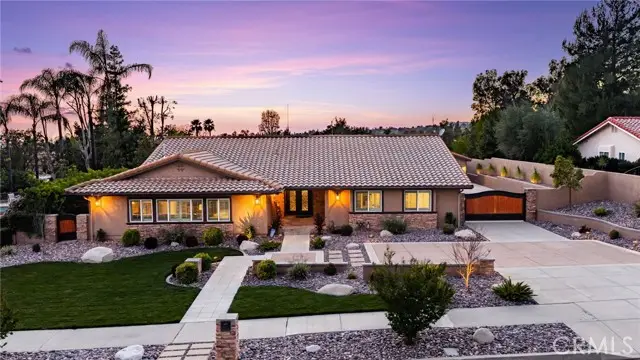 2241 Campus, Upland, CA 91784 - #2