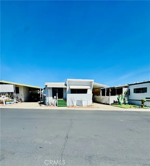 5580 Moreno Street  #37, Montclair, CA 91763