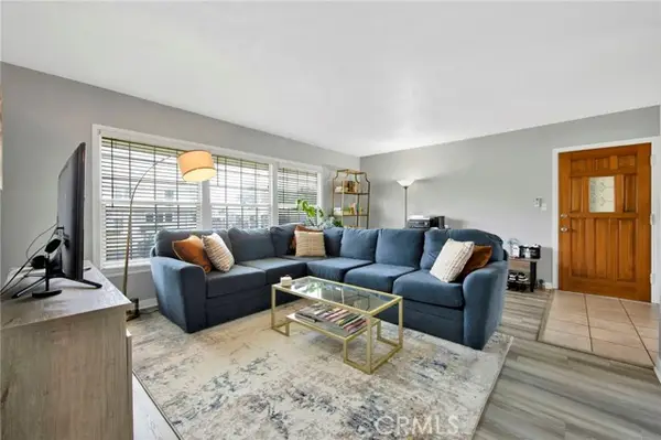 3310 77th Street  #1/2, Los Angeles, CA 90043