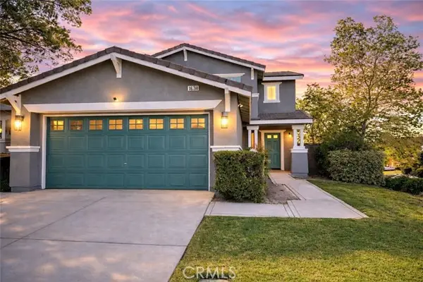 16769 Spy Glass Court, Fontana, CA 92336