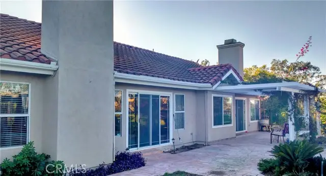 11056 Orchard View Lane, Riverside, CA 92503 - #2