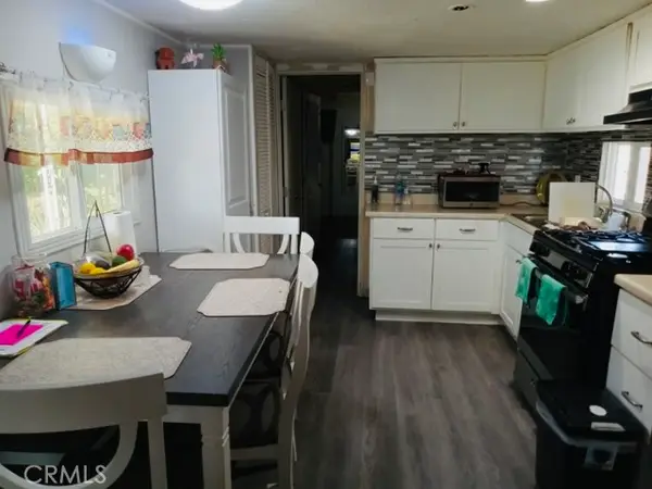 26235 E 9th Street  #36, Highland, CA 92346