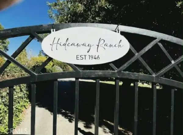 17107 Raymer Street, Northridge, CA 91325