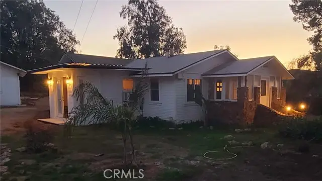 10560 Robinson Avenue, Riverside, CA 92505 - #2