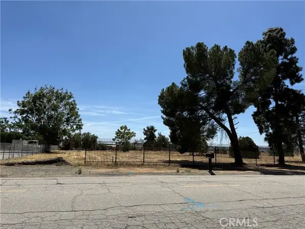 671 Avenue L, Calimesa, CA 92320
