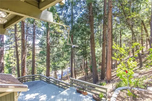 24098 Skyland, Crestline, CA 92325