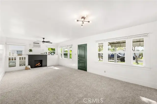 624 Allyn, Ontario, CA 91764 - #3