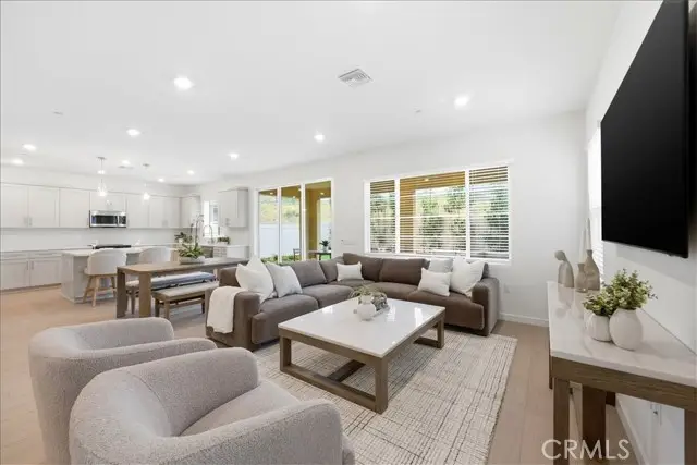 23716 Wilcox Drive, Newhall, CA 91321 - #3