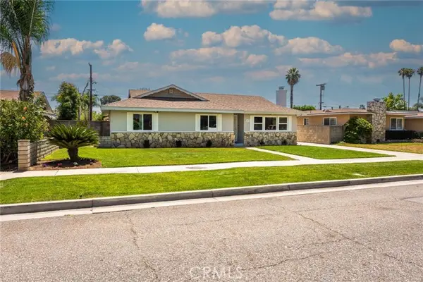 5470 Greenbrier Dr, Riverside, CA 92504