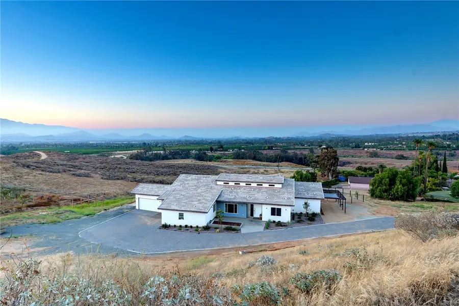 9449 Equestrian Drive, Riverside, CA 92503 - #2