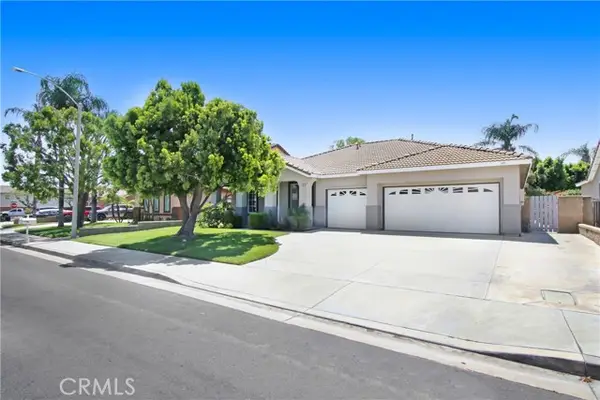 5534 Alexandria, Corona, CA 92880