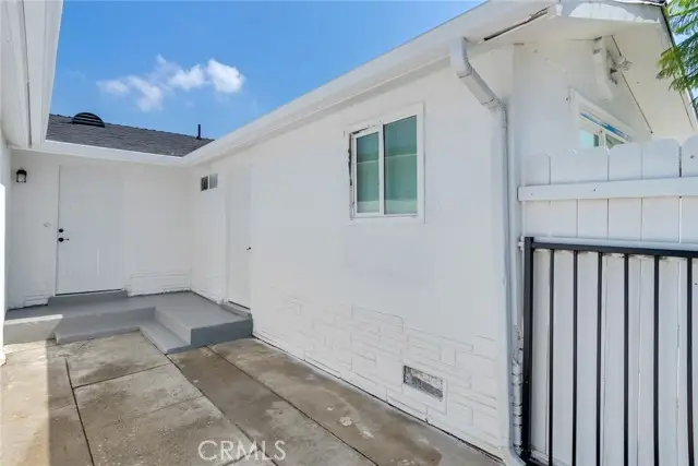 1143 106th Street, Los Angeles, CA 90002 - #2