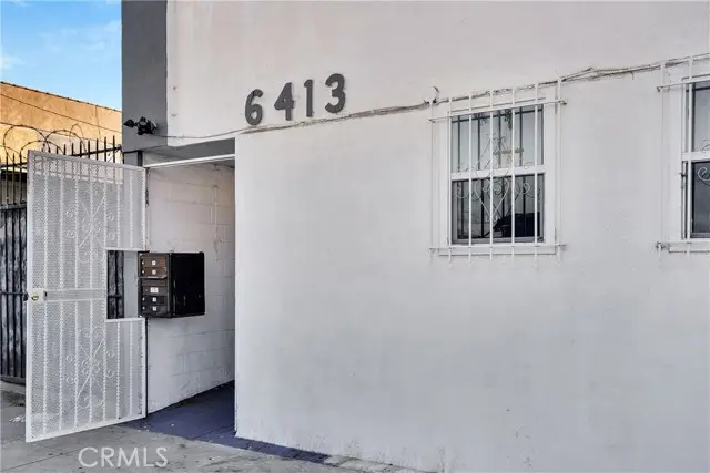 6413 Vermont, Los Angeles, CA 90044 - #2