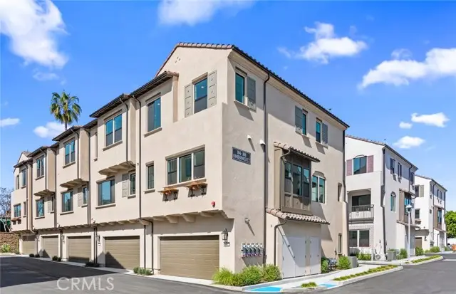 106 Sorrel Court, Burbank, CA 91506 - #3