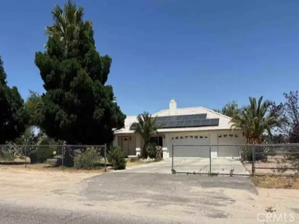 10695 5th, Hesperia, CA 92345