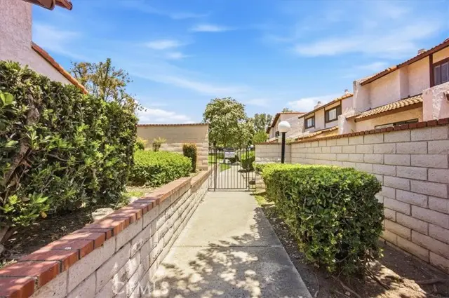 910 Redding, Upland, CA 91786 - #3