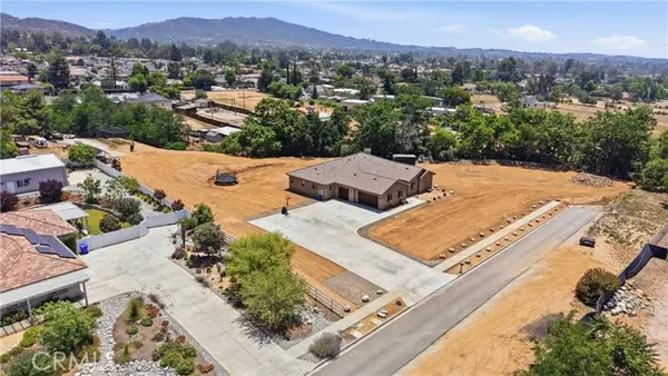 12865 Custer, Yucaipa, CA 92399