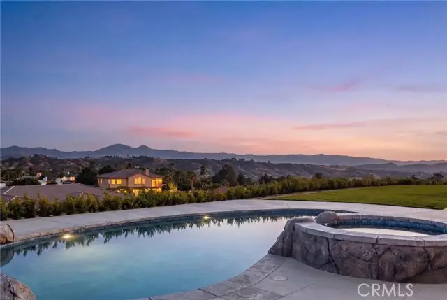 16105 Gallery Heights Drive, Riverside, CA 92504 - #2