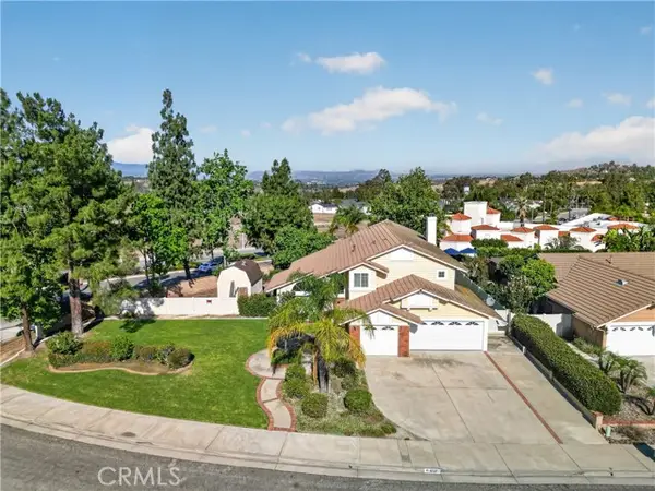 6727 Hawkley Drive, Riverside, CA 92506