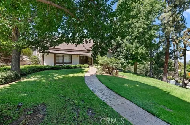 2154 Gainsborough, Riverside, CA 92506 - #3