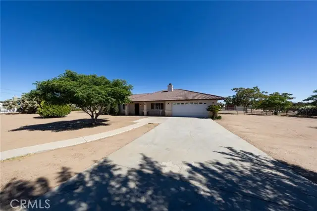 15532 Larch, Hesperia, CA 92345 - #2