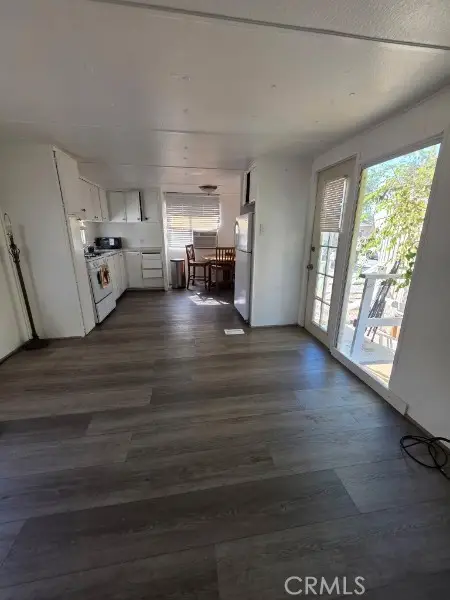 13892 Pioneer Rd spc 9, Apple Valley, CA 92307 - #2