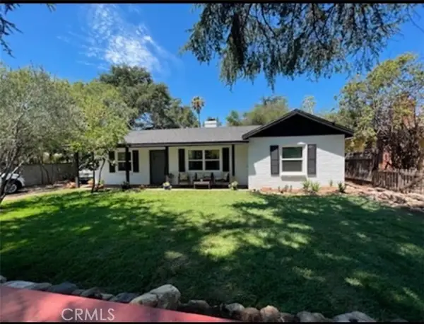 3517 Mills Avenue, Claremont, CA 91711
