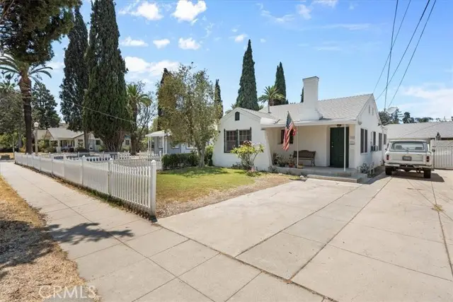 5749 Brockton, Riverside, CA 92506 - #2